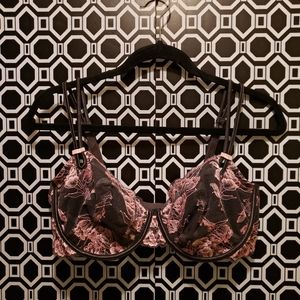 Victoria's Secret | SLT Unlined Lace Demi 38DD